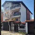 карасански バンスコ