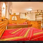 карасански 招待所