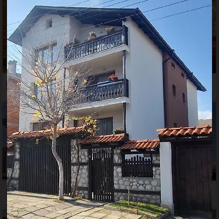 карасански 班斯科